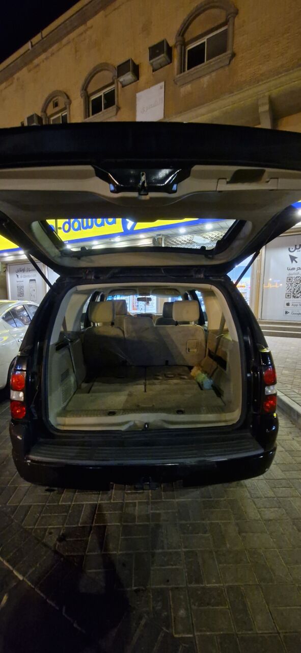Jubail, Vehicles, Cars & Trucks , SAR 15000,  Ford Explorer,  2010,  Automatic,  300000 KM,