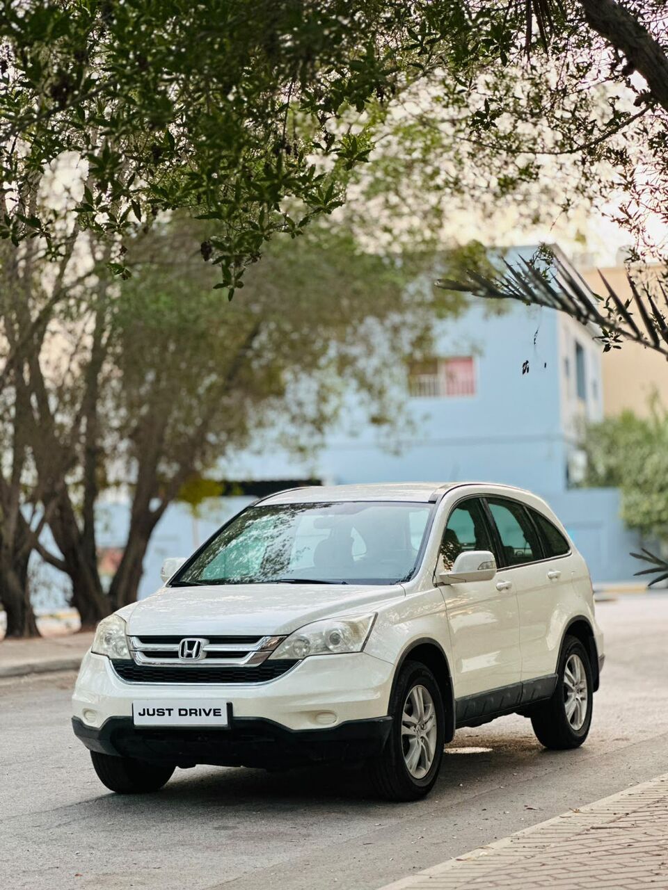 Segaya, Vehicles, Cars & Trucks , BHD 2750,  Honda CR-V,  2011,  Automatic,  128000 KM,    MODEL WELL MAINTAINED LOW MILEAGE SUV CALL OR WHATSAP ON 35400768,33665080