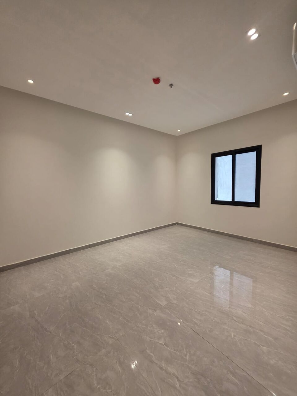 Khobar, Apartments, Flats, Houses & Villas, SAR 65000/year,  3 BR,  3 Bedrooms | 4 Bathrooms Drawing Room | Living Room | Balcony