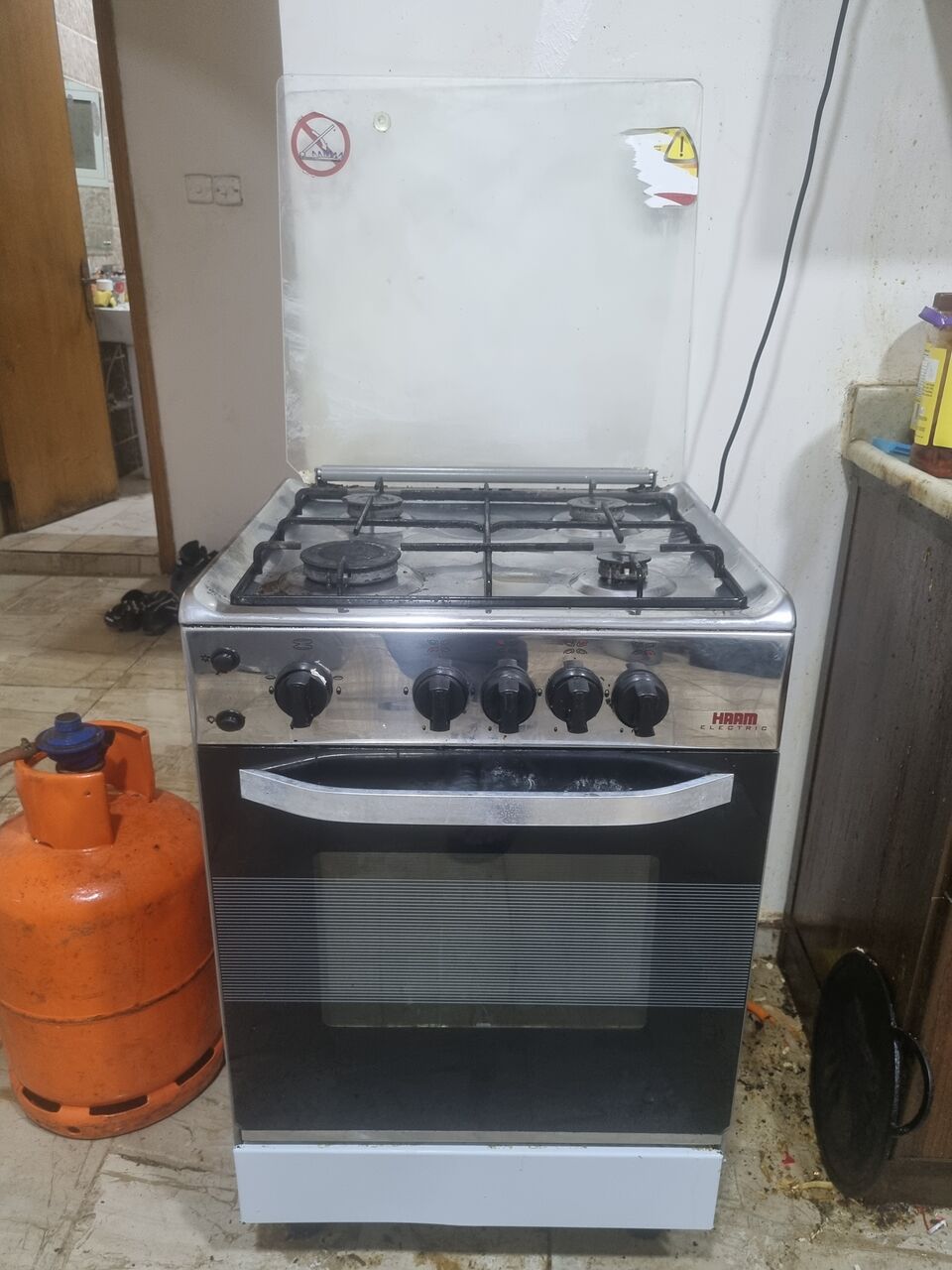 Al Thuqbah, Appliances, SAR 500,  HAAM Gas Stove Cooker With Oven (4 Burners) &ndash; Excellent Condition &ndash; 1 Year Old
