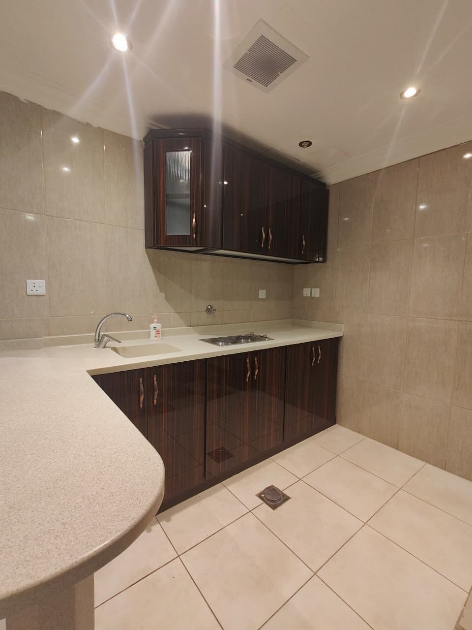 Riyadh, Apartments, Flats, Houses & Villas, SAR 42000/year,  Furnished,  1 BR,  Fully Furnished Apartments In A Very Special Location In The Center Of Riyadh,next To The