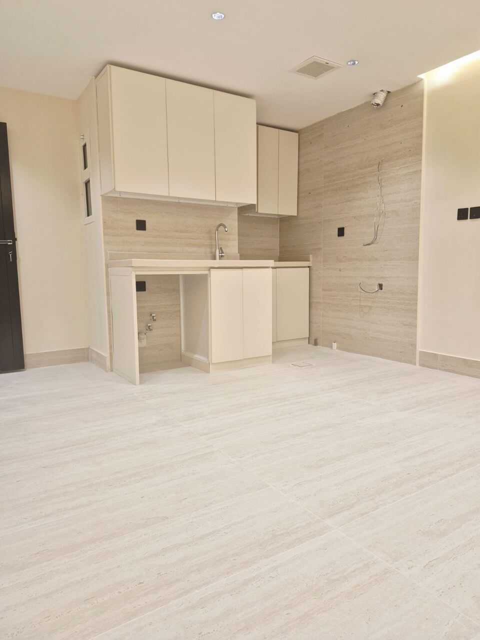 Riyadh, Apartments, Flats, Houses & Villas, SAR 34000/year,  1 BR,  Apartment For Rent In The Al-Murabba District, In A Prime Location Next To The Ministry Of