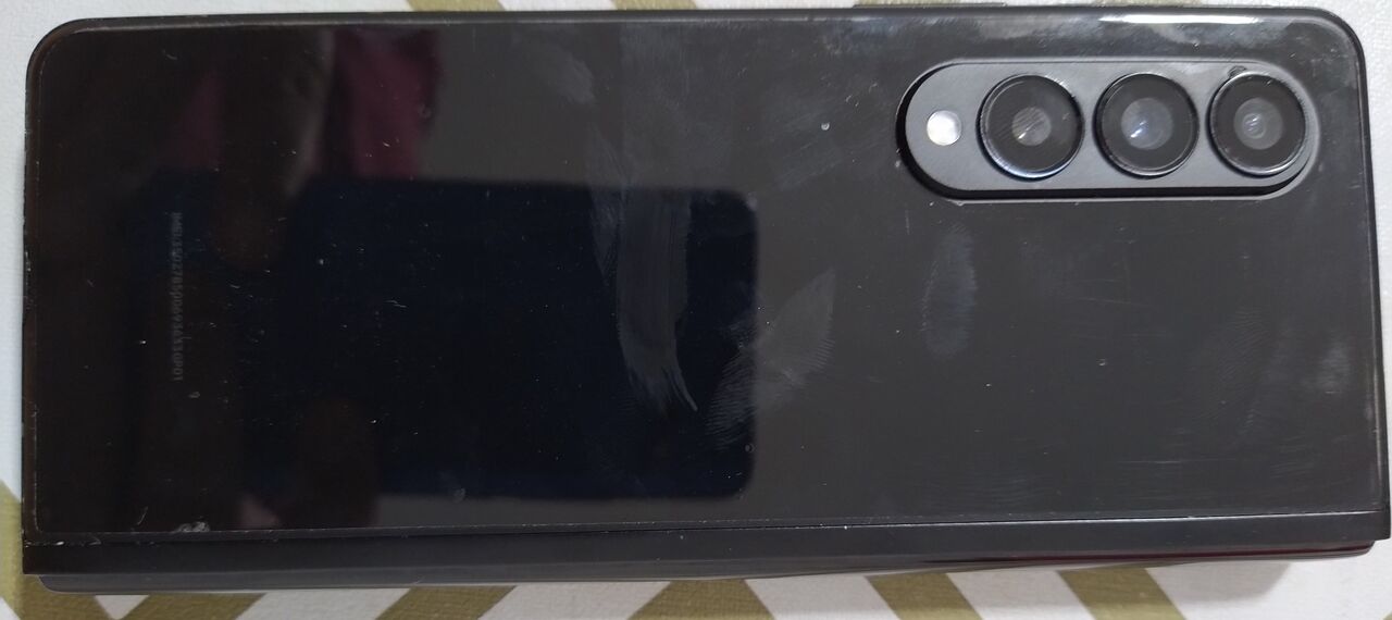 Yanbu, Mobile Phones, SAR 2100,  SAMSUNG Galaxy Z Fold 3 For Sale