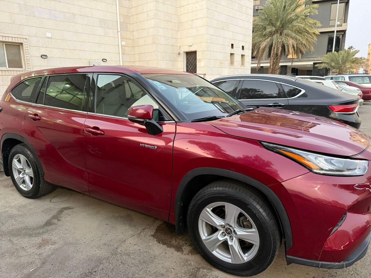 Jeddah, Vehicles, Cars & Trucks , SAR 95000,  Toyota Highlander Hybrid,  2020,  Automatic,  107000 KM,