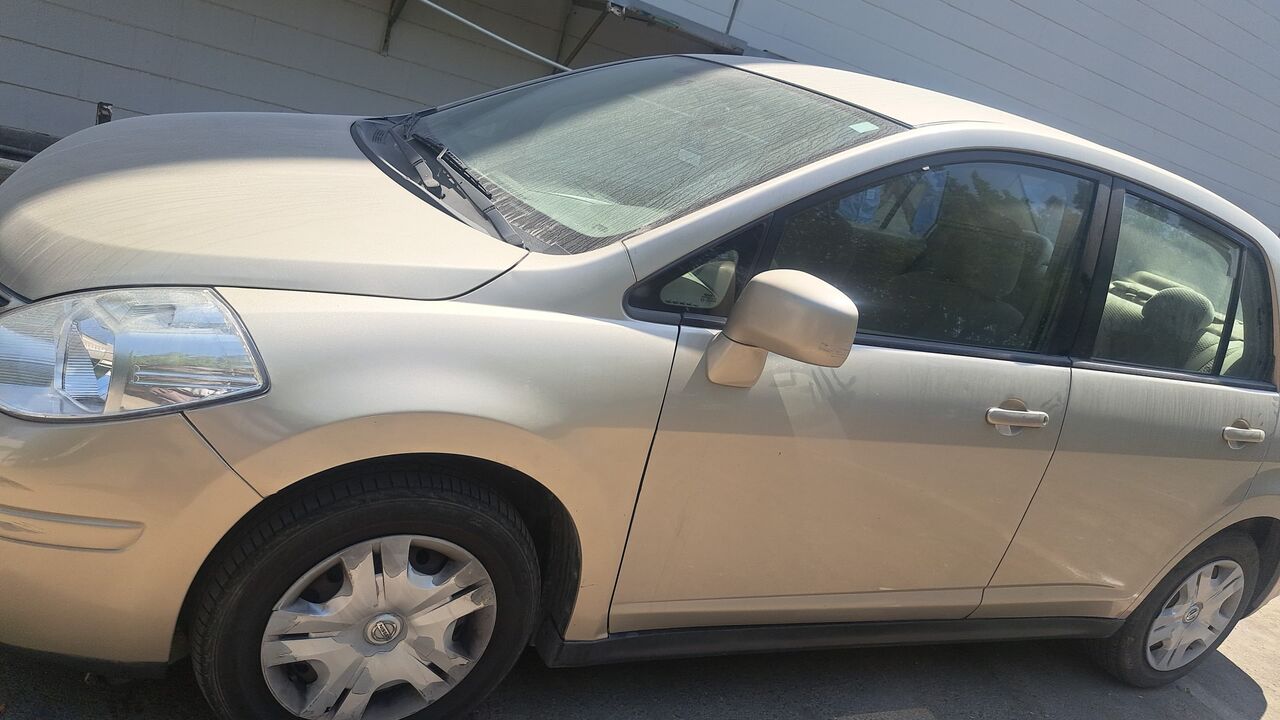 Saar, Vehicles, Cars & Trucks , Nissan Tida,  2012,  Automatic,  230000 KM,  Car For Sale