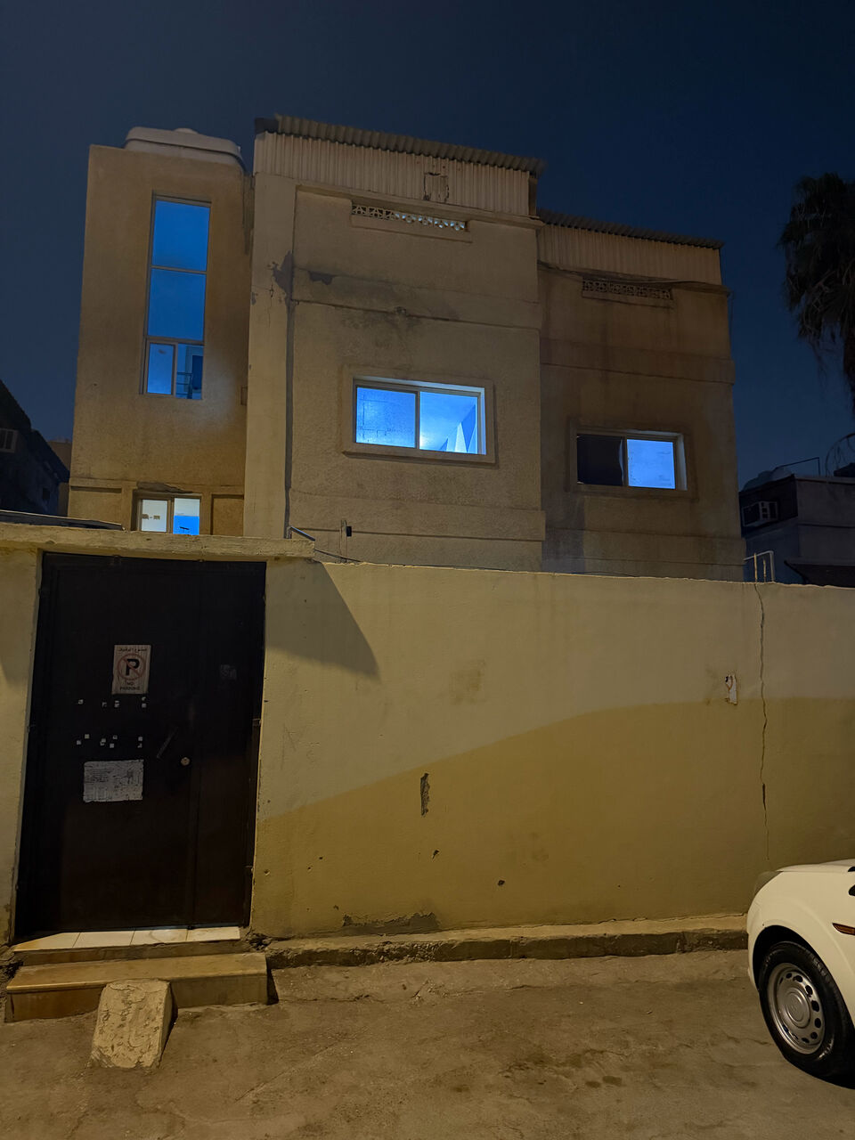 Al Malaz, Apartments, Flats, Houses & Villas, SAR 1200/month,  5 BR,  Rooms Available Monthly Basis For Batchelors And Families
