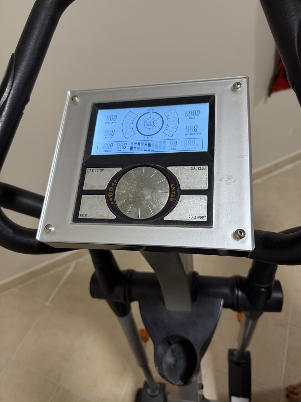 Riyadh, Household Items, SAR 850,  Selling Elliptical Fitness Machine  (Sporttop Plus E7000)