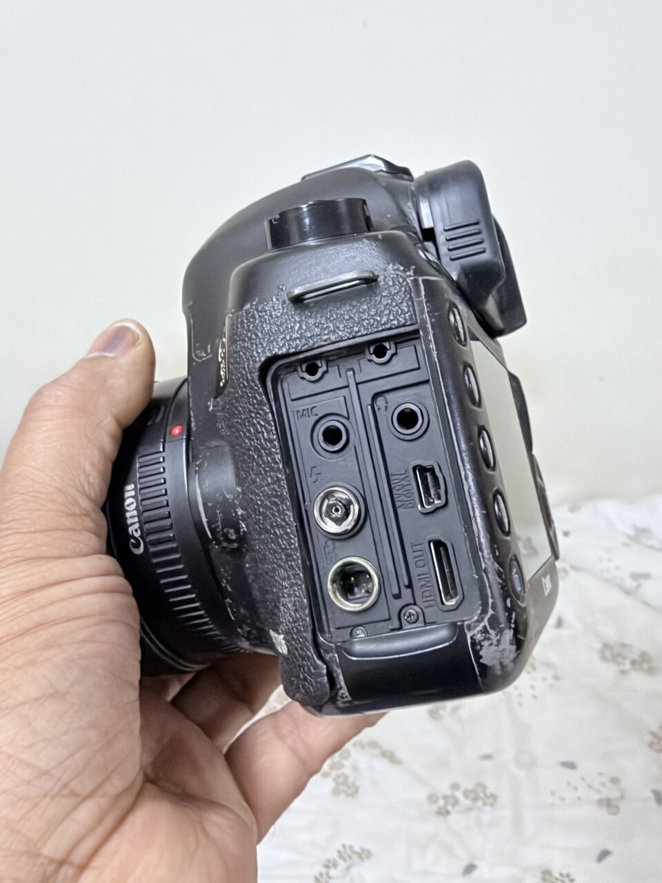 Al Yasmin, Photo & Video, SAR 1600,  Canon 5D Mark Iii Body With 50 Mm 1.4 Lense