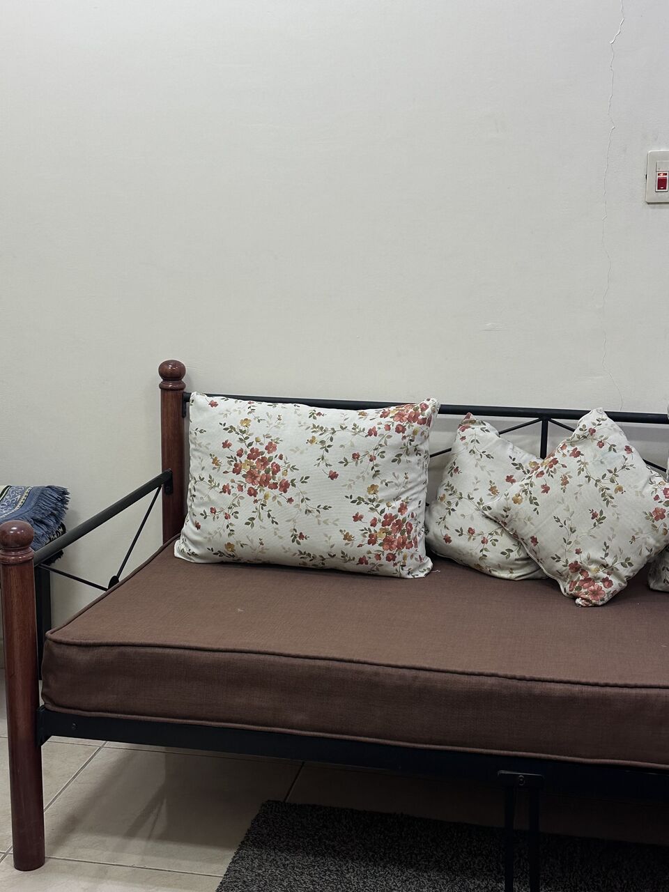 Al Khobar Al Shamalia, Furniture, SAR 200,  Single Bed/Sofa