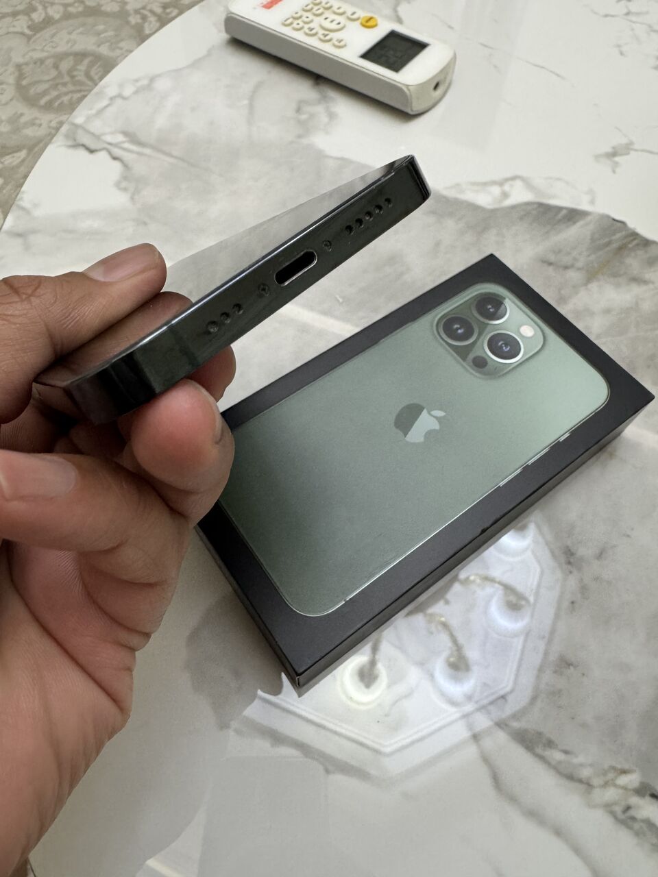 Olaya, Mobile Phones, SAR 1800,  Iphone 13 Pro Alpine Green 256GB