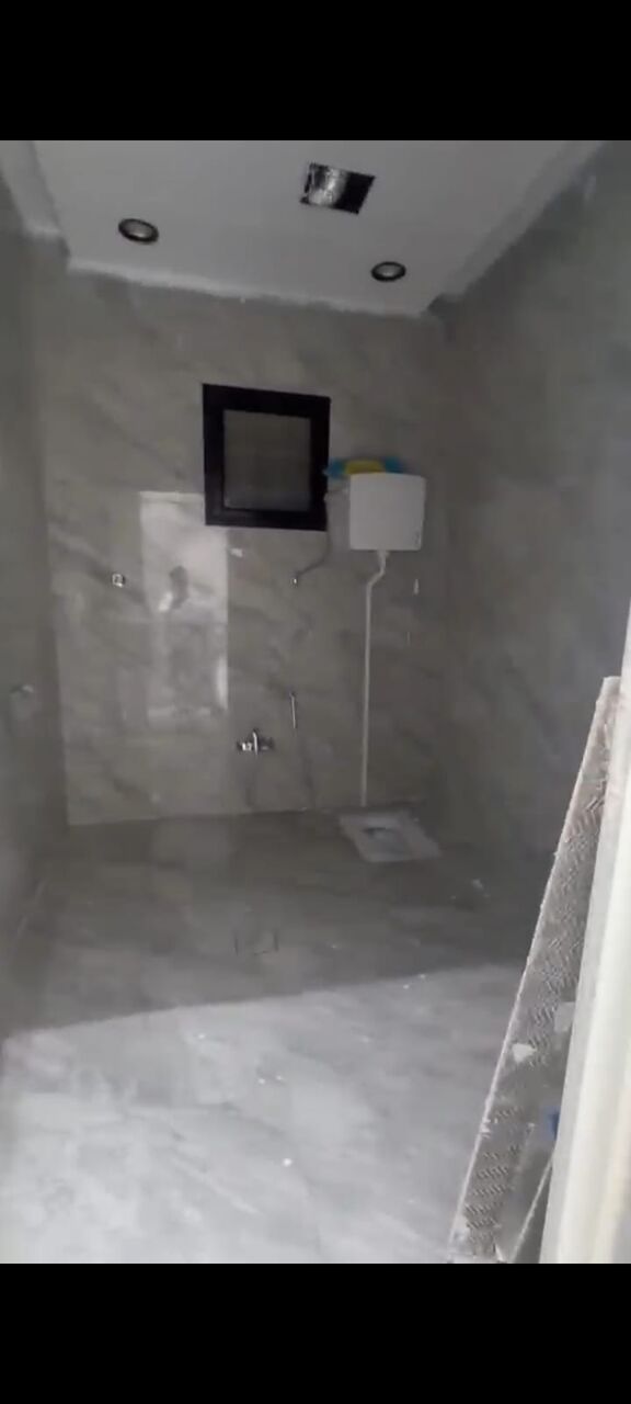 Al Naseem, Apartments, Flats, Houses & Villas, SAR 35000/year,  3 BR,  Family Apartment 2nd Floor With Open Taris Large House New Neet Clean