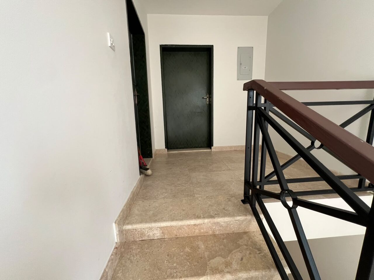 Al Rawdah, Apartments, Flats, Houses & Villas, SAR 65000/year,  6 BR,  Family Villa First Floor With Seprate Entrance And Car Parking Garag Well Located Speciose