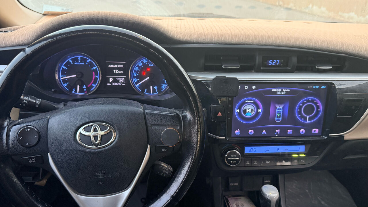 Al Malaz, Watches, SAR 29000,  2015 Toyota Corolla &ndash; Full Option &ndash; Blue Color &ndash; Original Gear, Engine & Chassis