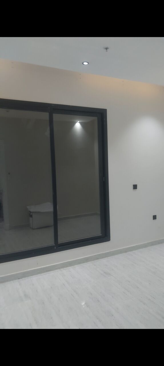 Riyadh, Apartments, Flats, Houses & Villas, SAR 3800/month,  3 BR,  2 BHK Fully Furnished Flat With Water & Electricity Included With All Brand New House Item