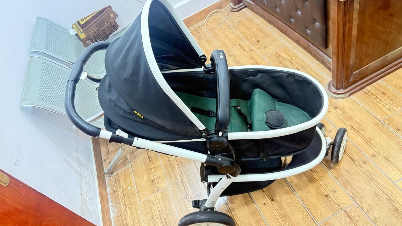 Al Thuqbah, Appliances, SAR 250,  Modern Premium Baby Stroller / Pram – Excellent Condition! 🍼✨