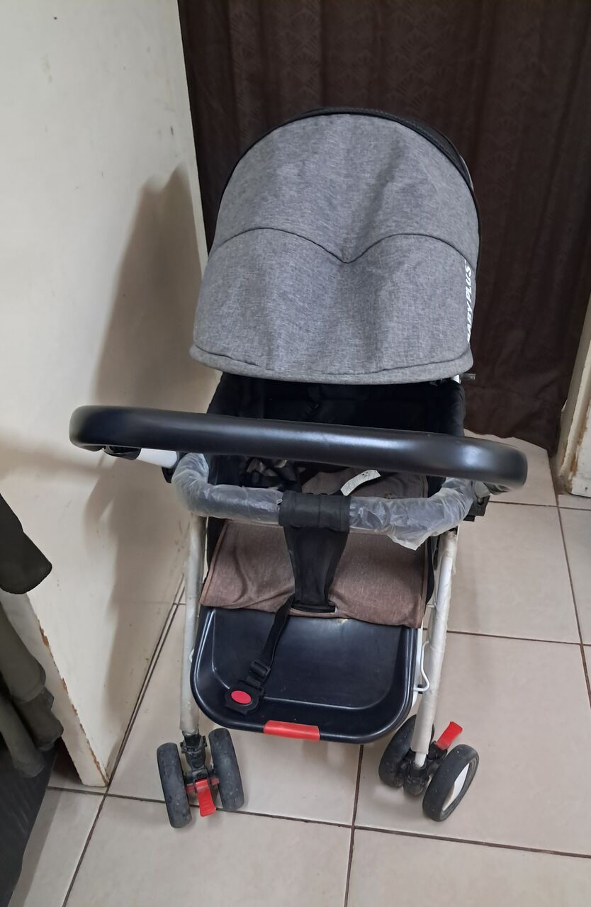 Riyadh, Baby & Kid Stuff, SAR 200,  Baby Plus Premium Baby Stroller &ndash; Like New &ndash; Reversible Handle &ndash; 3 Recline Positions &ndash; Riy