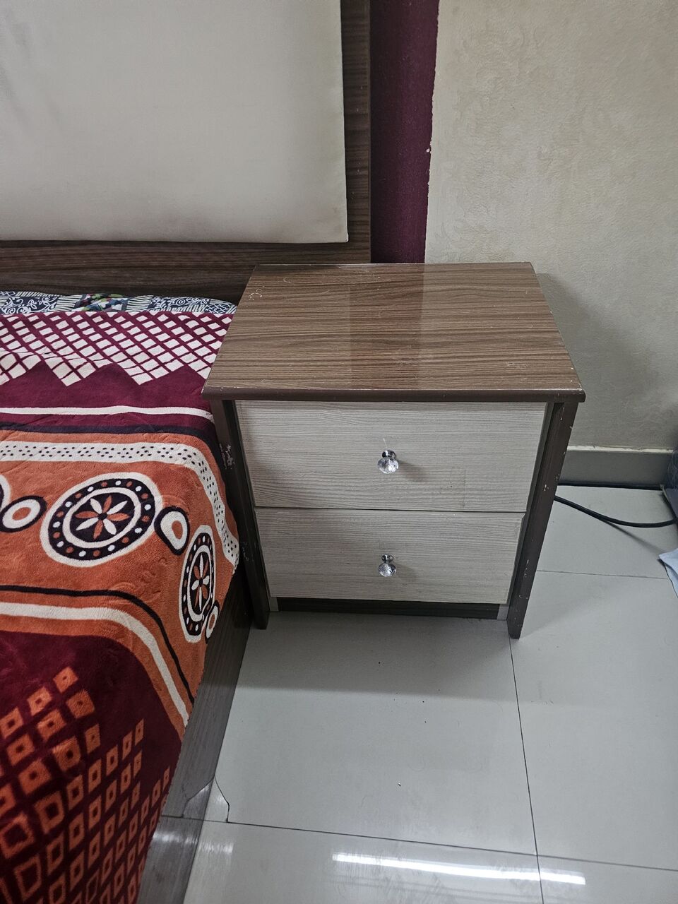 Al Badiyah, Furniture, SAR 1200,  Urgent Sale: Sofa And Complete Bed Set 0510075206