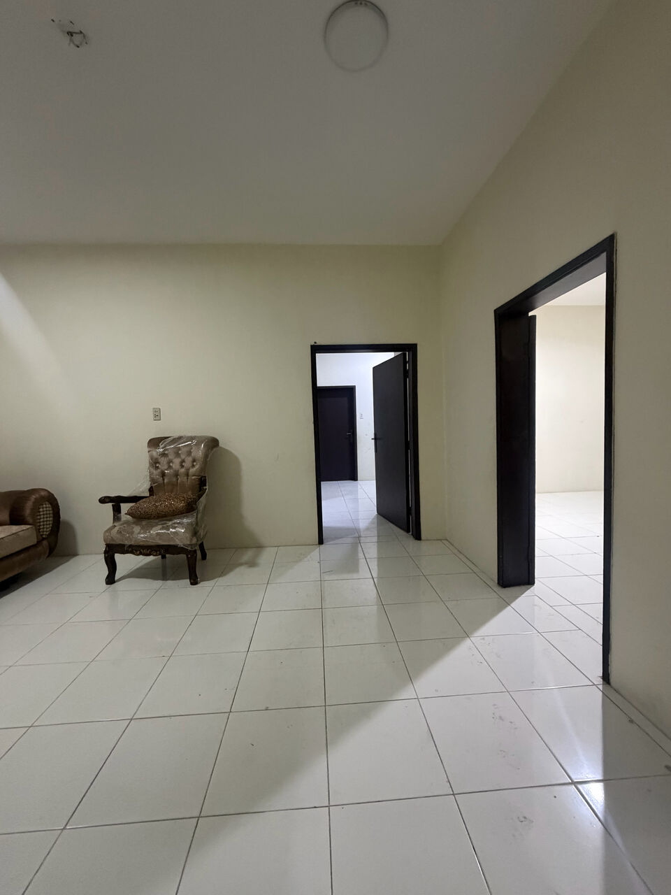 Dammam, Rooms for Rent, SAR 1250/month,  Single Room For Executive Bachelor In Corniche Dammam