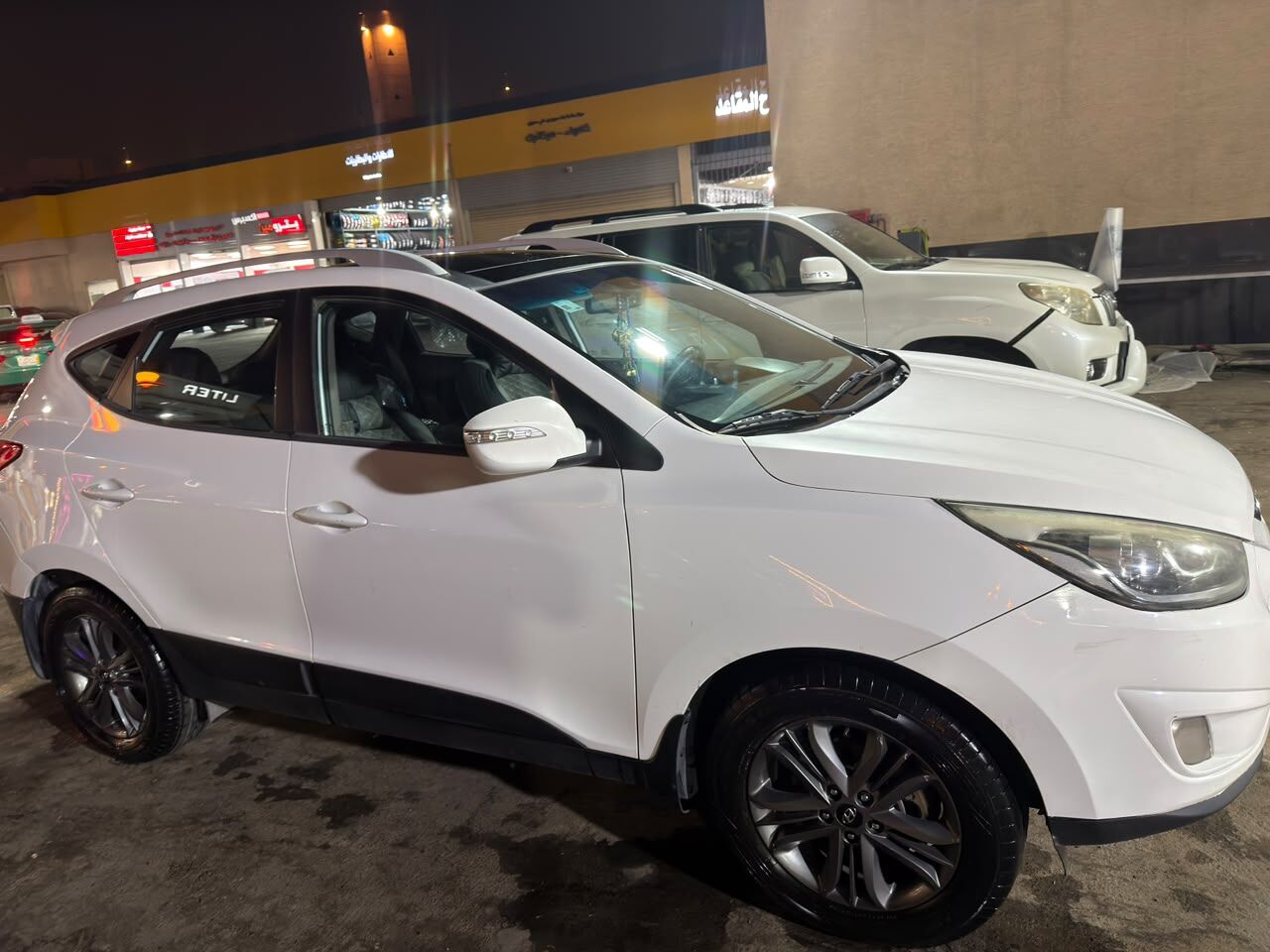 Al Aziziyah, Vehicles, Cars & Trucks , SAR 42000,  Hyundai Tucson 2016,  2016,  Automatic,  251000 KM,  Hyundai Tucson Model -Single Owner(Indian,Keralite)-ODO 251,000-White ColorSunroof