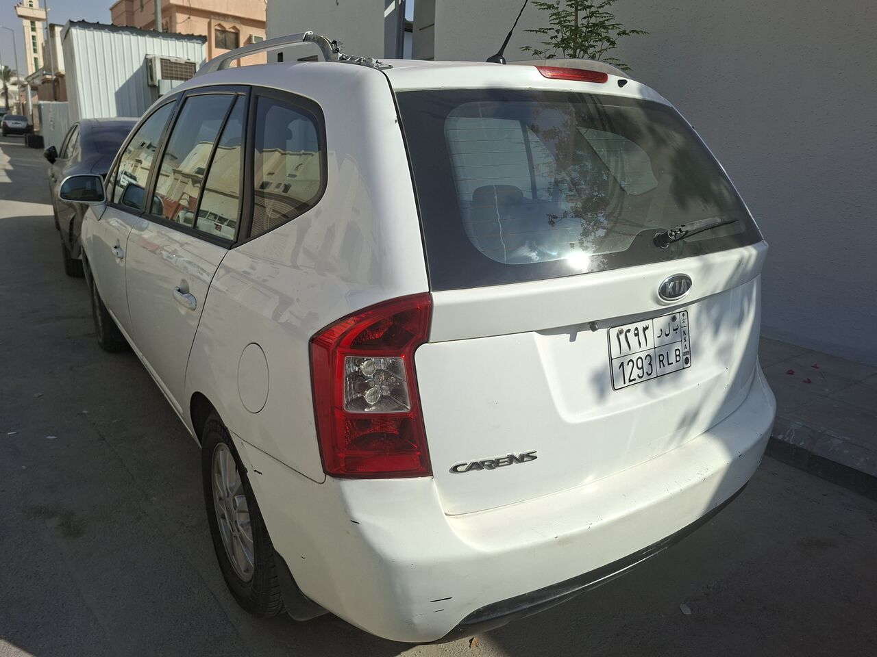 Riyadh, Vehicles, Cars & Trucks , SAR 21000,  Kia Carens,  2012,  Automatic,  163000 KM,    &ndash; 163,000 KM