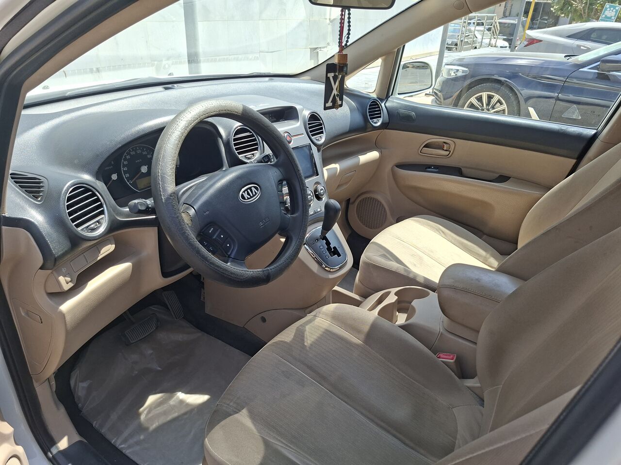 Riyadh, Vehicles, Cars & Trucks , SAR 21000,  Kia Carens,  2012,  Automatic,  163000 KM,    &ndash; 163,000 KM