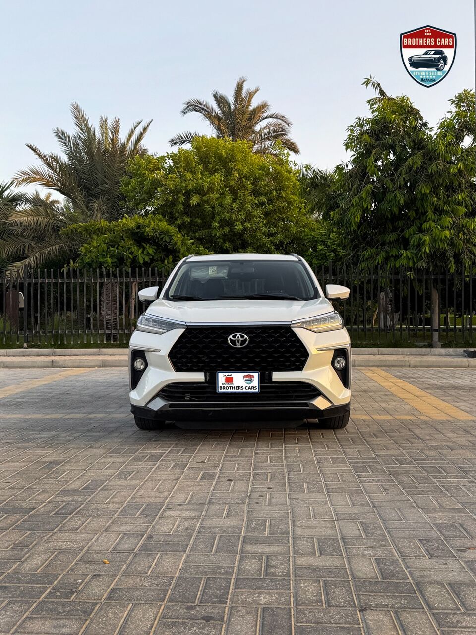 Manama, Vehicles, Cars & Trucks , BHD 100,  TOYOTA VELOZ,  2023,  Automatic,  54000 KM,    MODEL 7 SEATER CAR FOR SALE