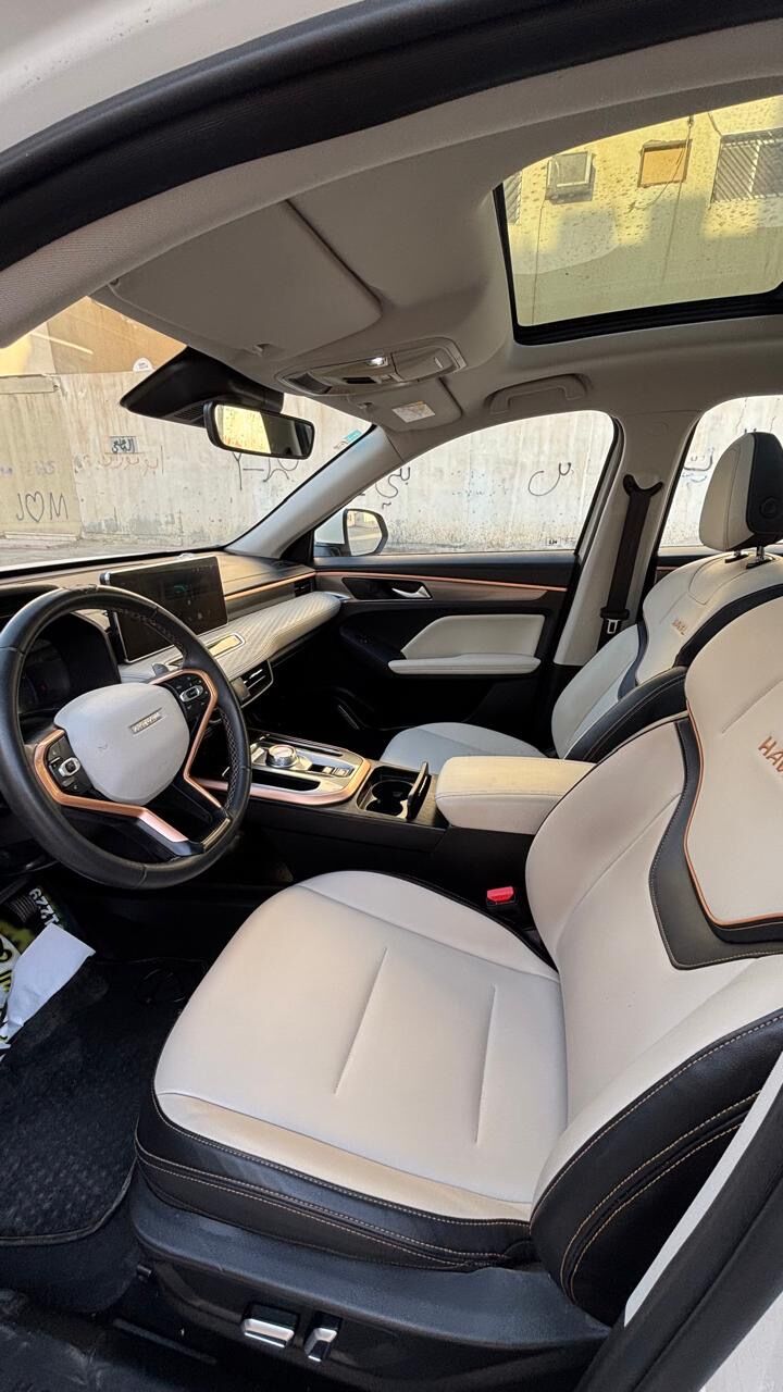 Riyadh, Vehicles, Cars & Trucks , SAR 38000,  Haval Jolion,  2022,  Automatic,  75000 KM,    For Sale