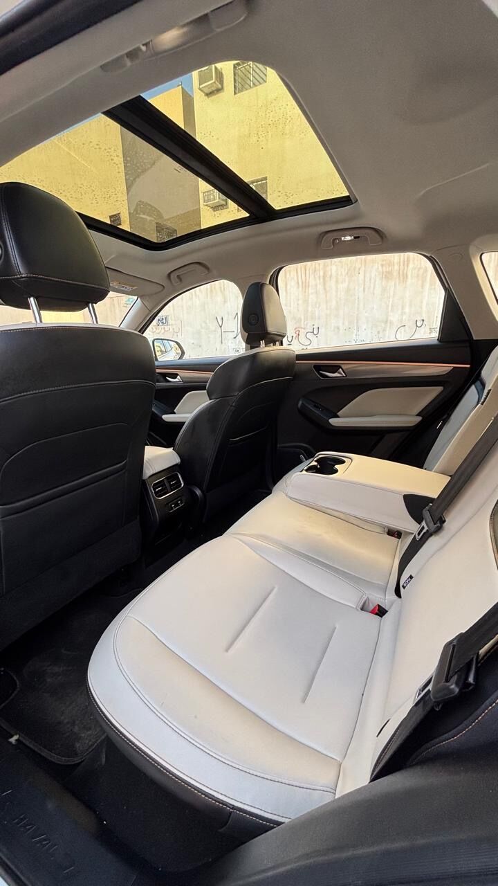 Riyadh, Vehicles, Cars & Trucks , SAR 38000,  Haval Jolion,  2022,  Automatic,  75000 KM,    For Sale