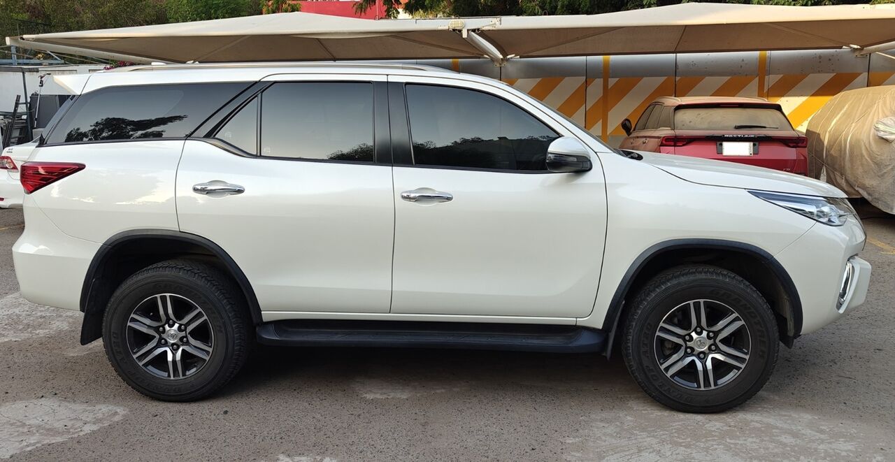 Al Aziziyah, Vehicles, Cars & Trucks , SAR 95000,  TOYOTA FORTUNER,  2020,  Automatic,  114000 KM,  4x4 V6 1ST OWNER