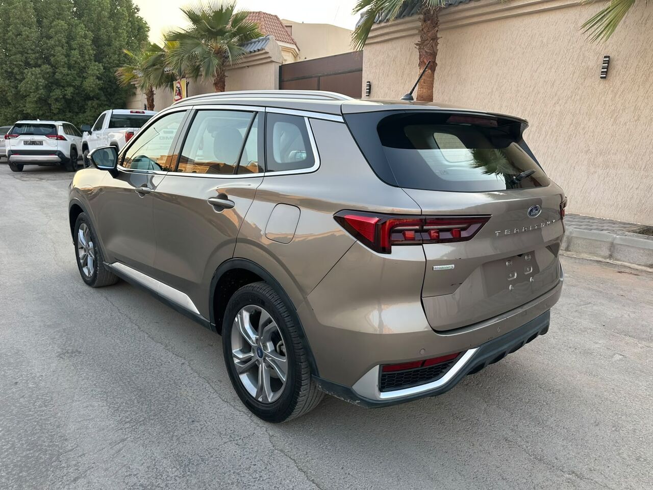 Riyadh, Vehicles, Cars & Trucks , SAR 75000,  Ford Territory,  2023,  Automatic,  85000 KM,    Mid Options For Urgent Sales (100% Accident Free) 1st Owner
