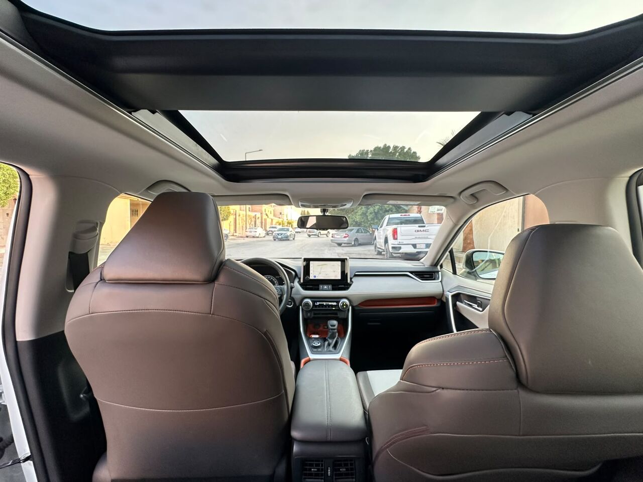 Riyadh, Vehicles, Cars & Trucks , SAR 125000,  Toyota RAV4 Prime,  2024,  Automatic,  41000 KM,   Toyota Rav4 AWD For Sales (original Paint) 1st Owner Accident Free Car