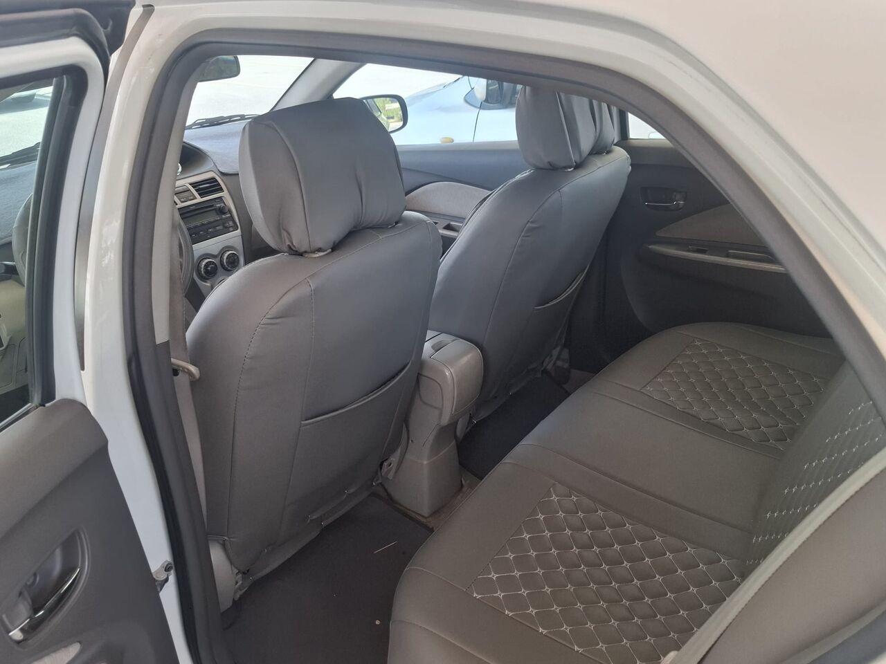 Gudaibiya, Vehicles, Cars & Trucks , BHD 1750,  Toyota Yaris,  2011,  Automatic,  137000 KM,   Condition Car
