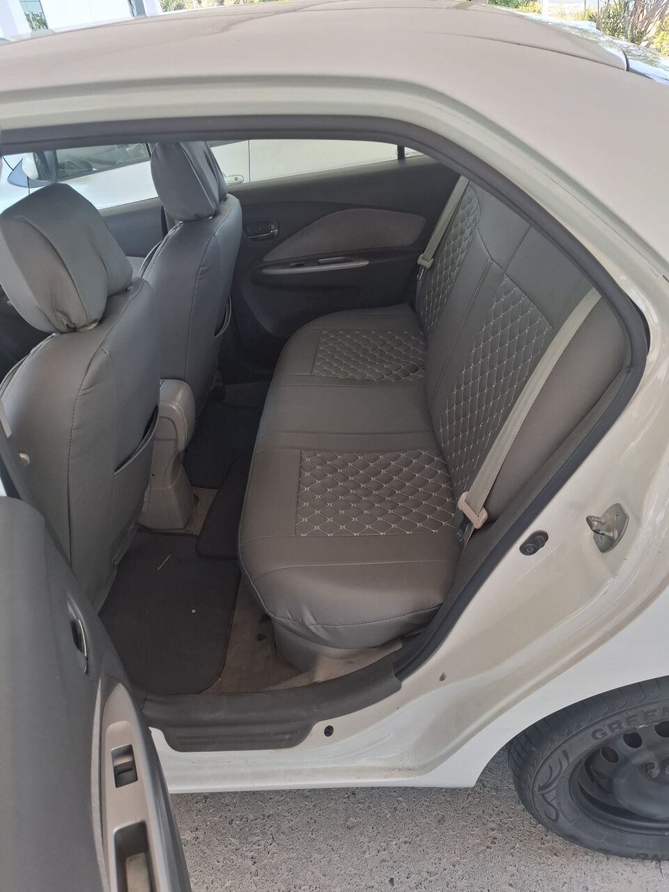 Gudaibiya, Vehicles, Cars & Trucks , BHD 1750,  Toyota Yaris,  2011,  Automatic,  137000 KM,   Condition Car