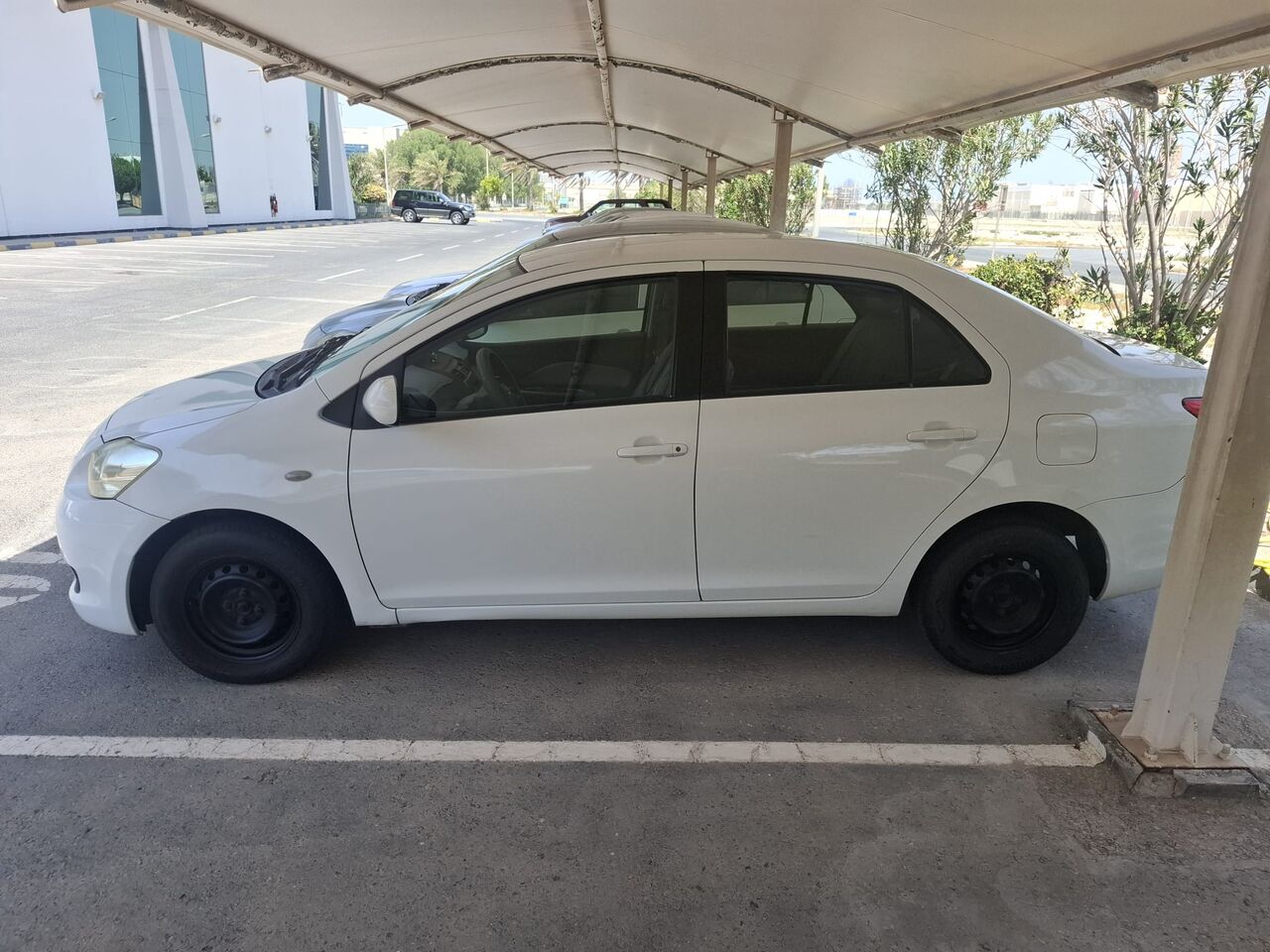 Gudaibiya, Vehicles, Cars & Trucks , BHD 1750,  Toyota Yaris,  2011,  Automatic,  137000 KM,   Condition Car