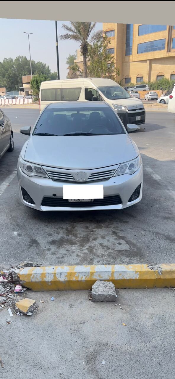 Jubail, Vehicles, Cars & Trucks , SAR 30000,  Toyota Camry 2015,  2015,  Automatic,  287629 KM,   Silver &ndash; Well Maintained &ndash; For Sale In Jubai