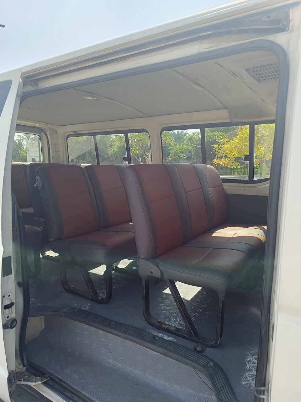 Manama, Vehicles, Cars & Trucks , BHD 2550,  TOYOTA HIACE,  2010,  Manual,  294000 KM,  PASSENGER