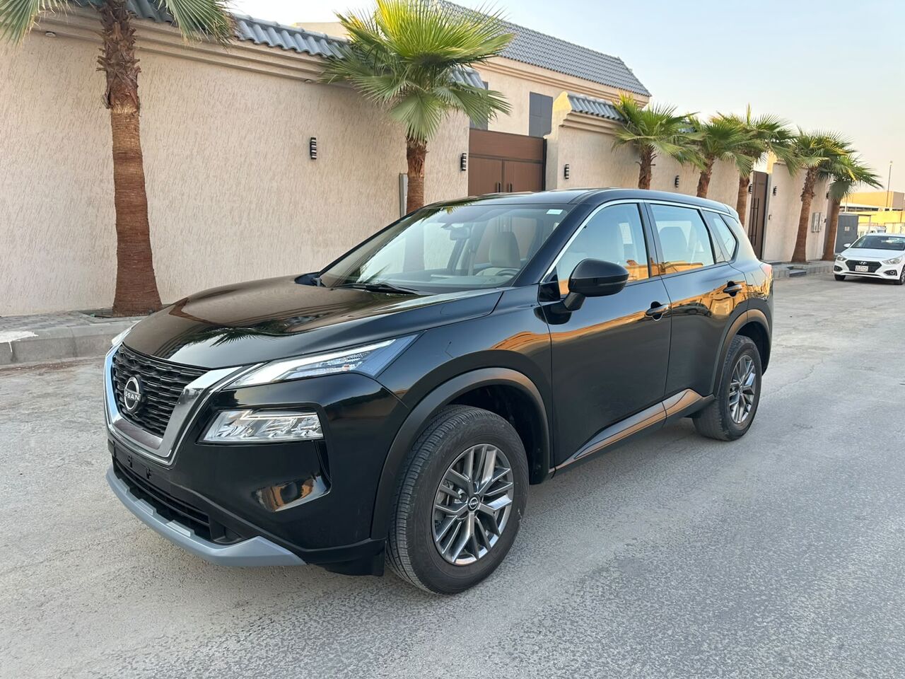 Riyadh, Vehicles, Cars & Trucks , SAR 77000,  Nissan X-Trail (2.5) 2WD,  2023,  Automatic,  69000 KM,   Nissan X-Trail (2.5) 2WD With Mid Option 1st Owner 5 Seats For Sales
