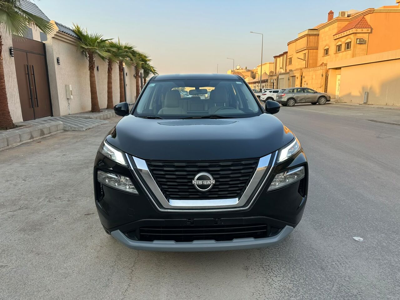 Riyadh, Vehicles, Cars & Trucks , SAR 77000,  Nissan X-Trail (2.5) 2WD,  2023,  Automatic,  69000 KM,   Nissan X-Trail (2.5) 2WD With Mid Option 1st Owner 5 Seats For Sales