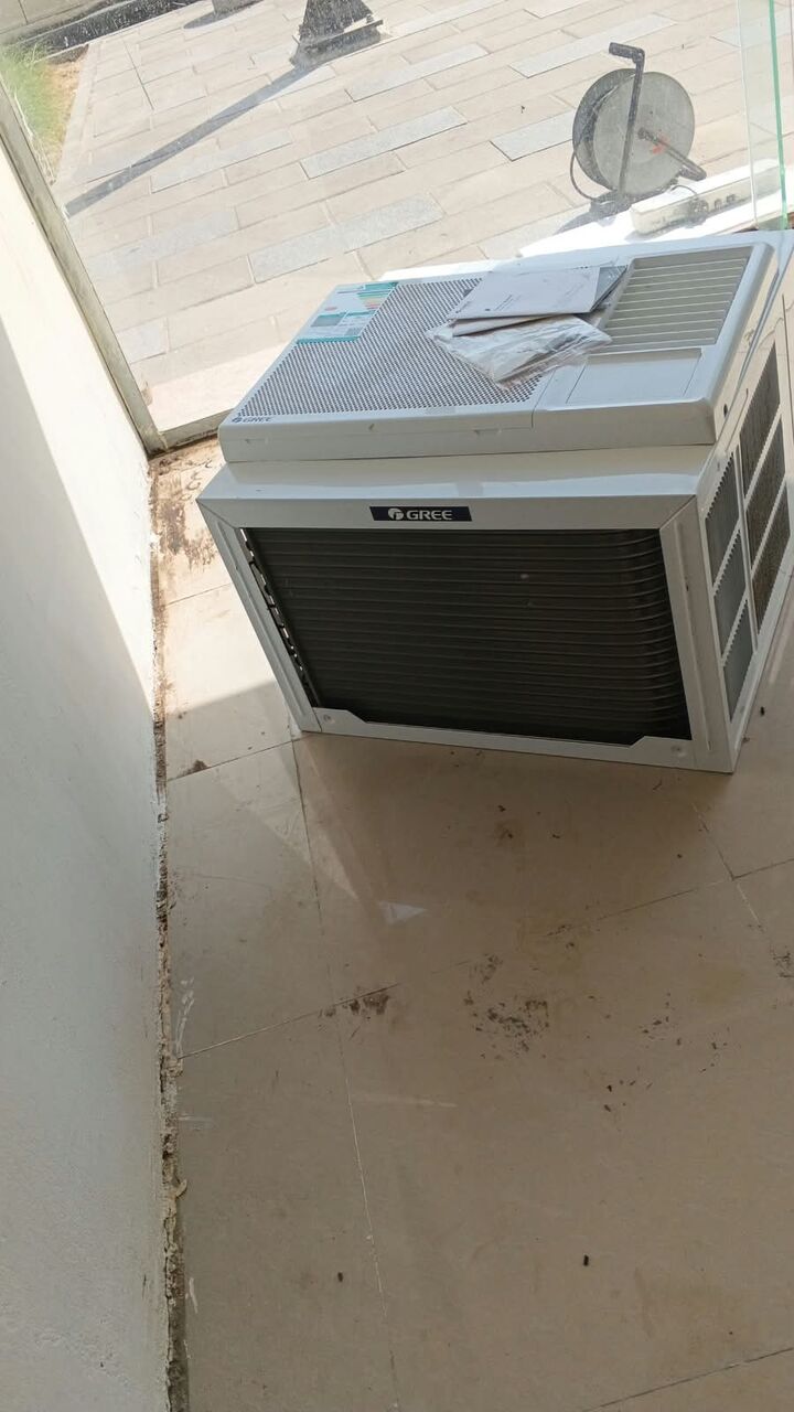 Dammam, Air Conditioners, SAR 750,  Urgent Sale  Gree Window Ac  Very Good  Same Like New Conditions