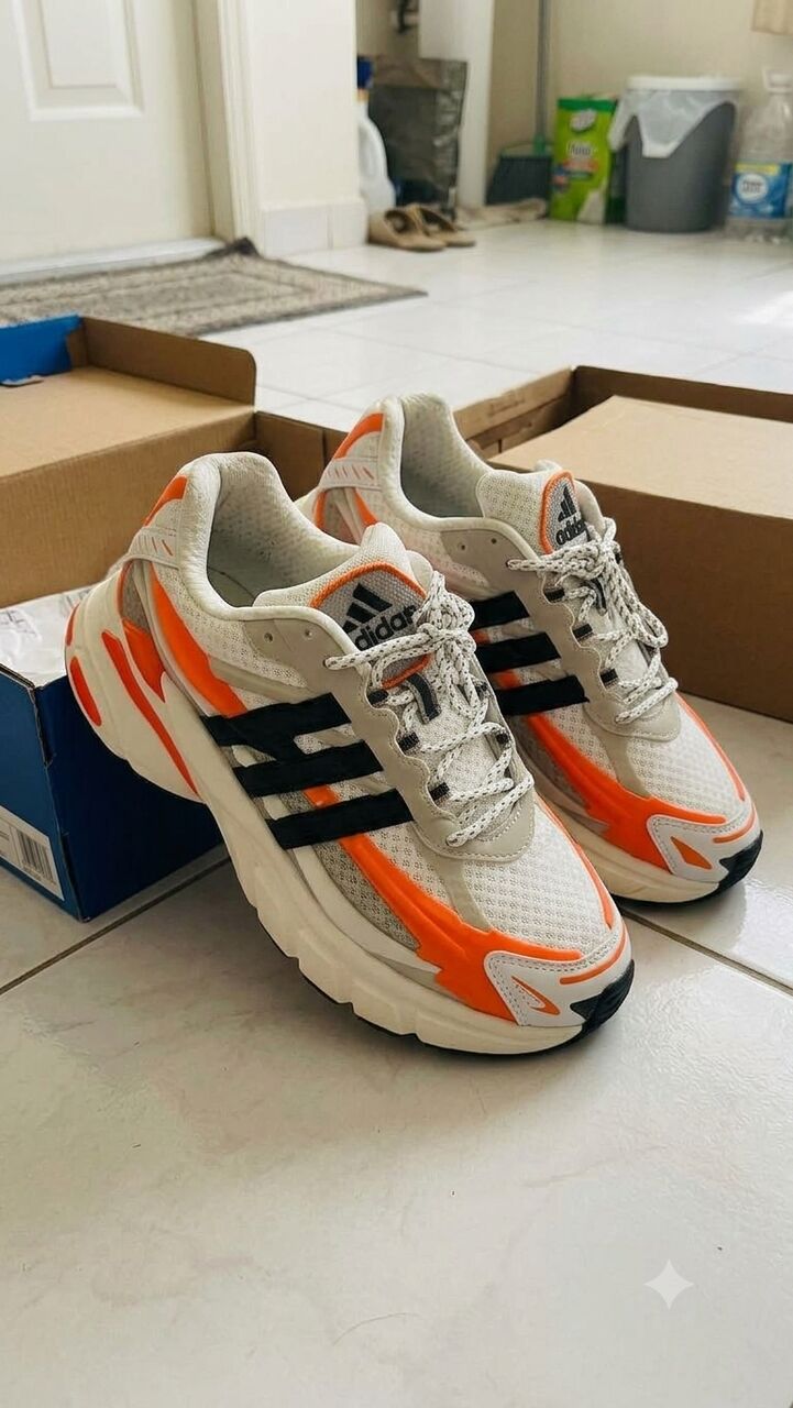 Riyadh, Clothing & Accessories, SAR 279,  Adidas Jellyfish