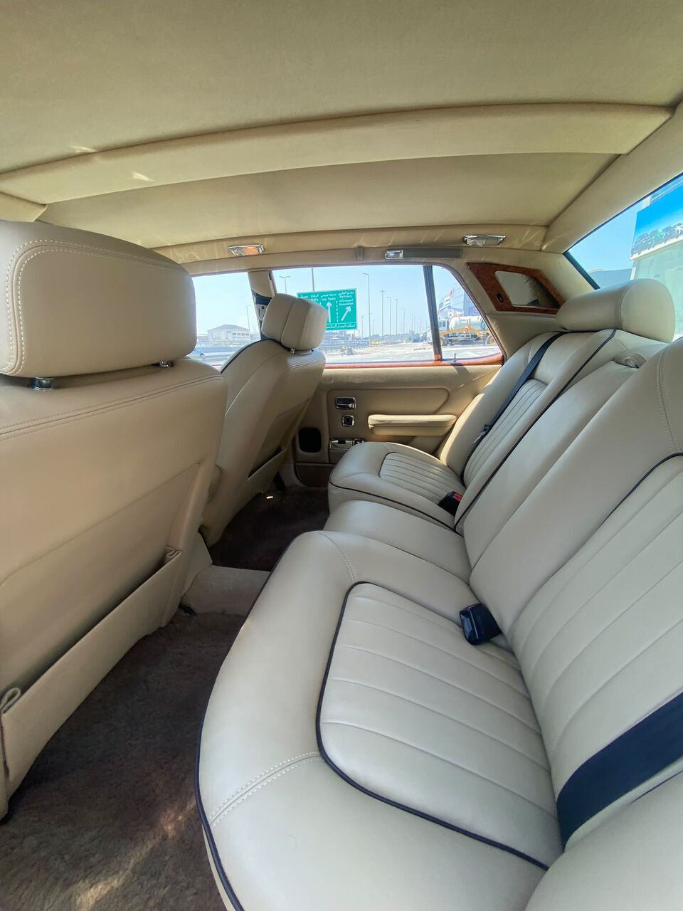 Manama, Vehicles, Cars & Trucks , BHD 5800,  Rolls Royce Spirit,  1984,  Automatic,  24450 KM,    (Maroon)