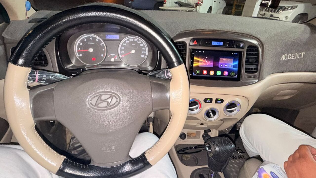 Hara, Vehicles, Cars & Trucks , SAR 17000,  Hyundai Accent,  2011,  Automatic,  400453 KM,    &ndash; Excellent Condition &ndash; 17,000 SAR