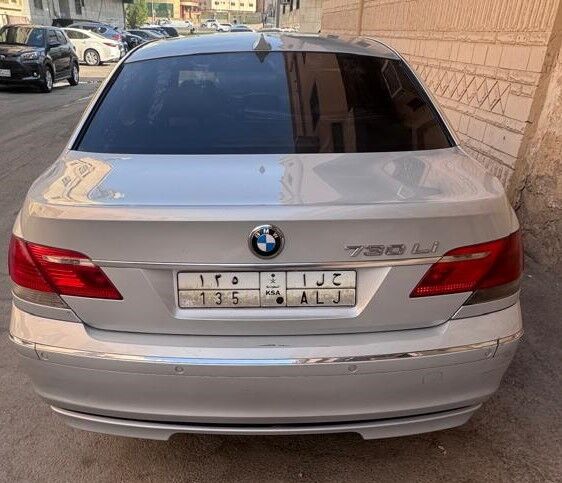 Riyadh, Vehicles, Cars & Trucks , SAR 26000,  BMW 370li,  2008,  Automatic,  280000 KM,