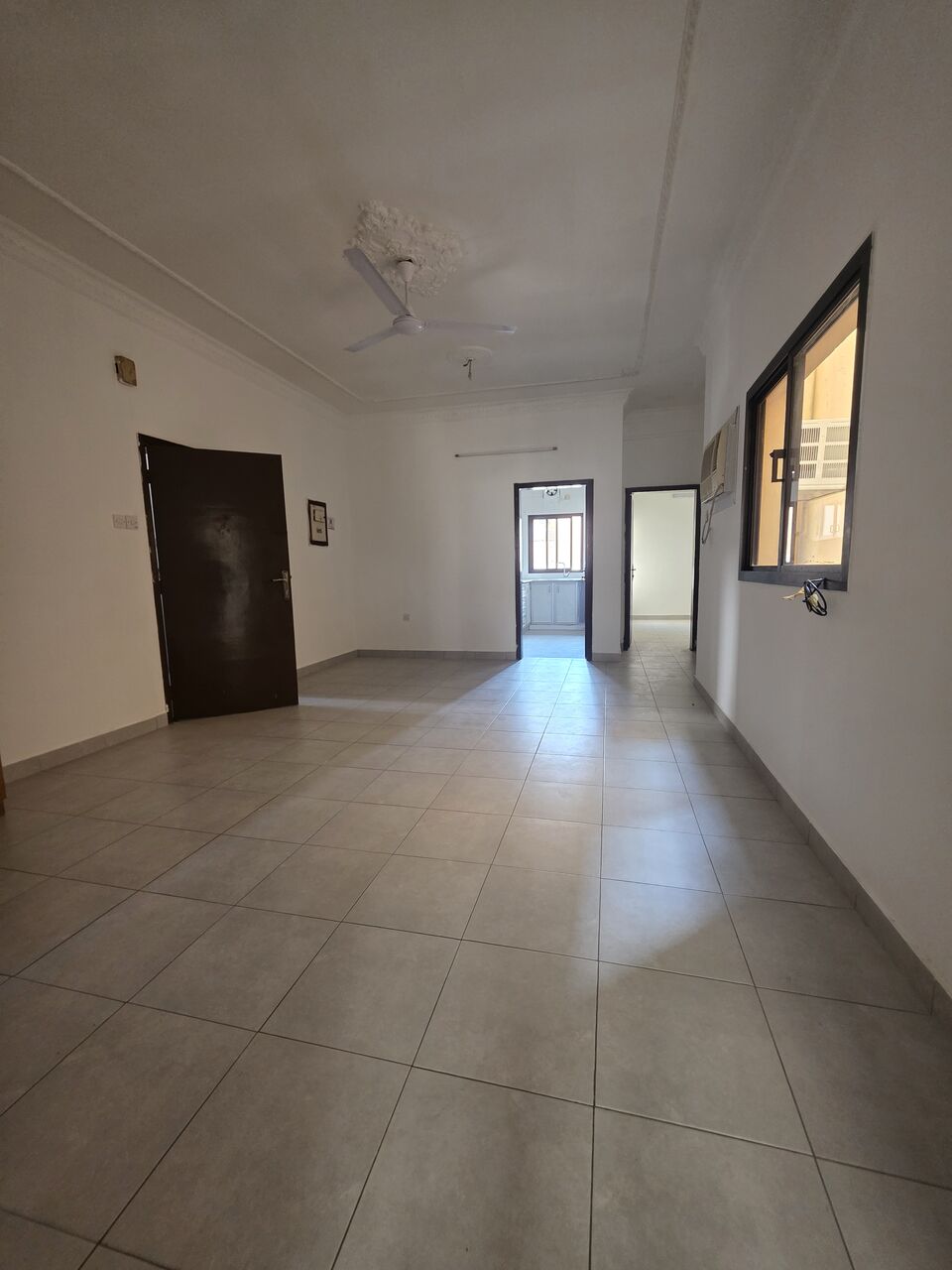 Hoora, Apartments, Flats, Houses & Villas, BHD 230/month,  2 BR,  £2BATHROOM Hall Kitchen With Electricity