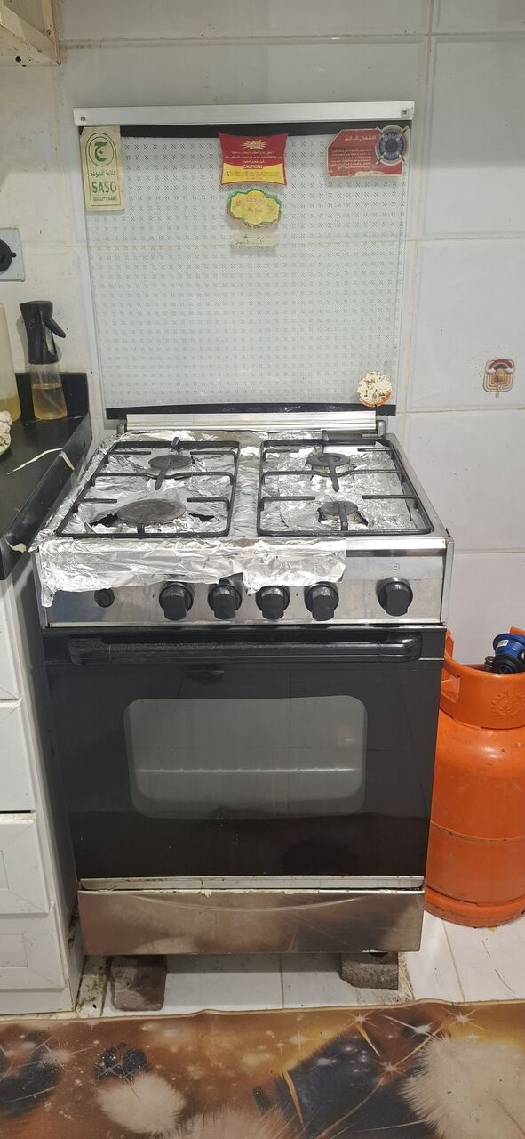 Dammam, Appliances, SAR 4000,  Refrigerator, Washing Machine, Cooing Stove, Sofa And 2 Cot
