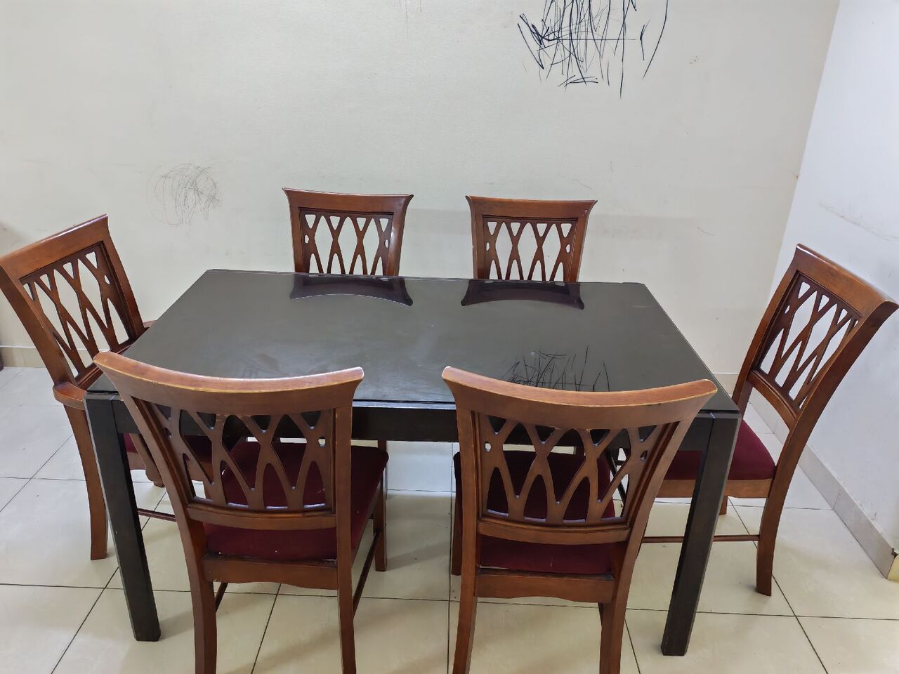 Gudaibiya, Furniture, BHD 35,  Dinning Table Set