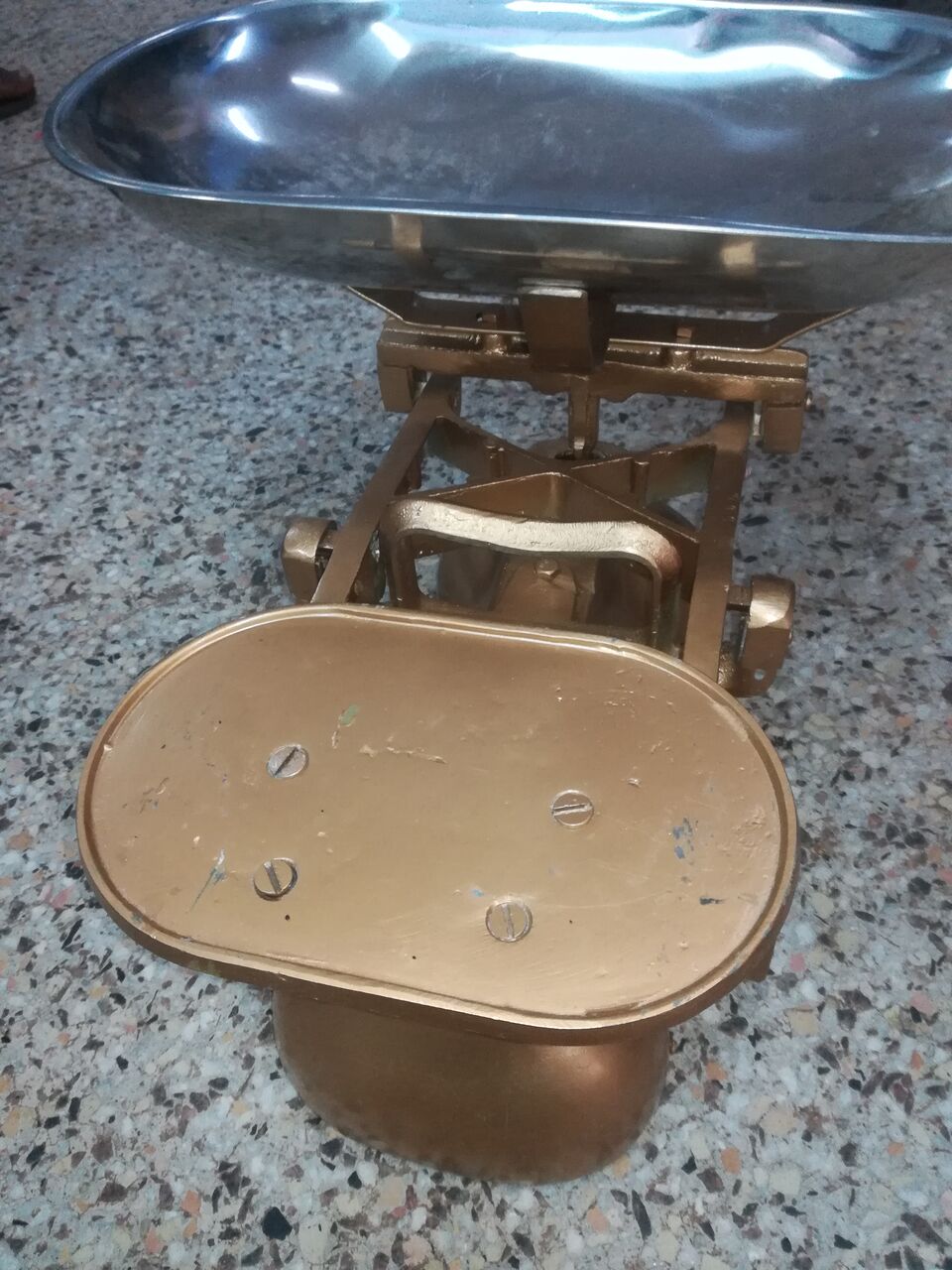 Kampala, Electronics, UGX 250000,  Cheap Counter Manual Balances In Kampala