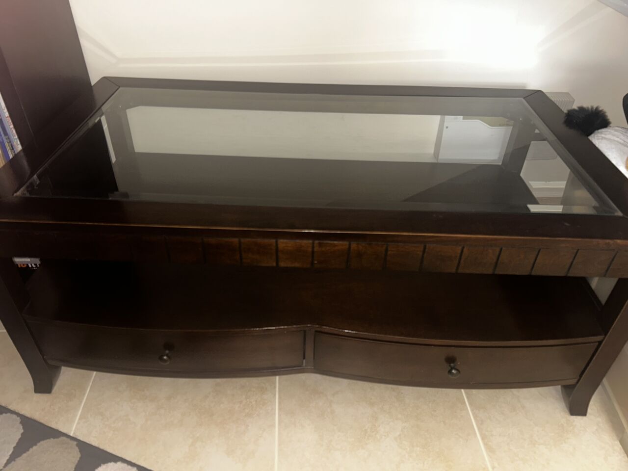 Manama, Furniture, BHD 30,  Coffee Table