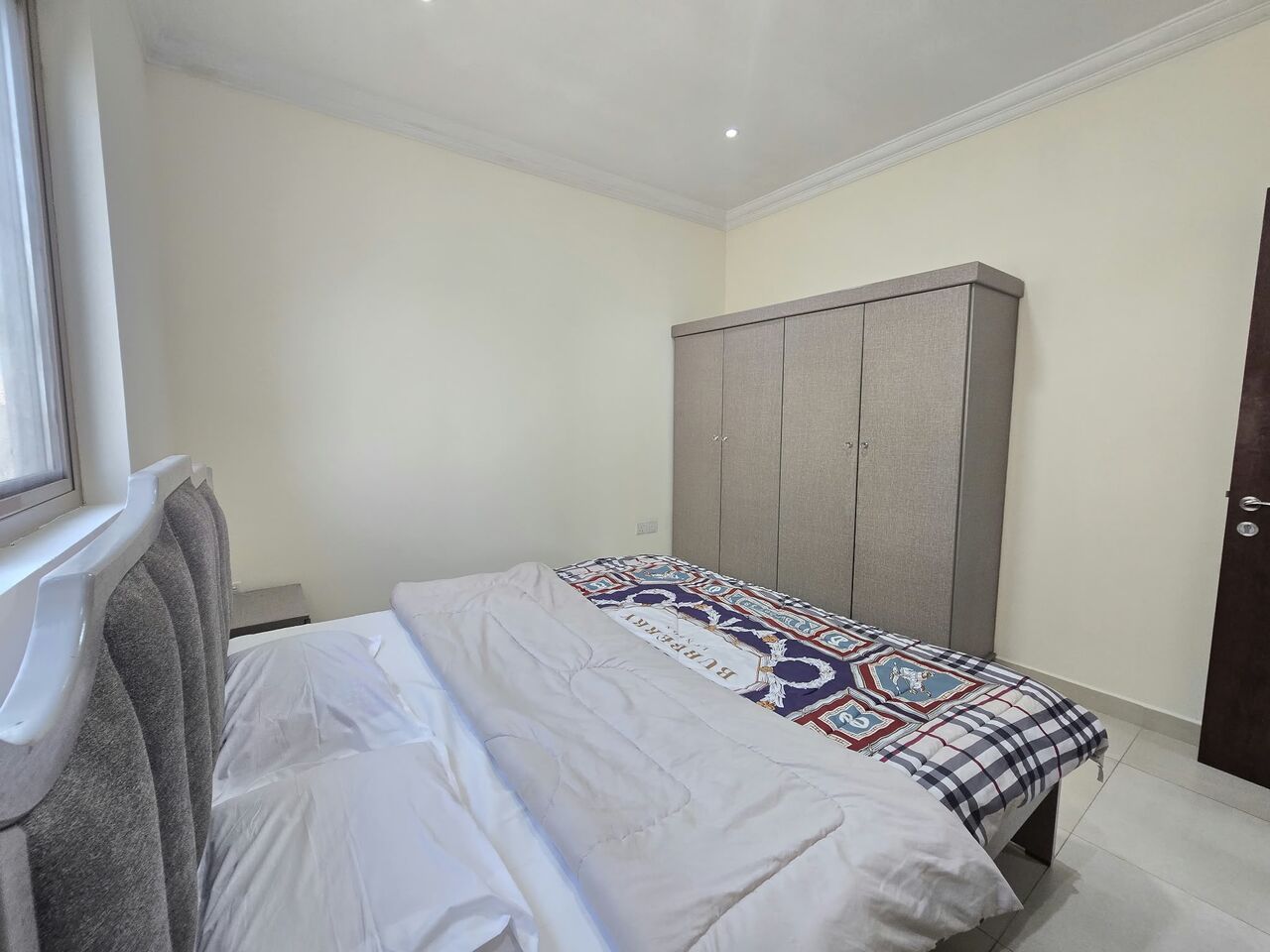 Umm Al Hassam, Apartments, Flats, Houses & Villas, BHD 250/month,  1 BR,  25 Sq. Meter,  Fully Furnished 1 BHK For Rent In New Building