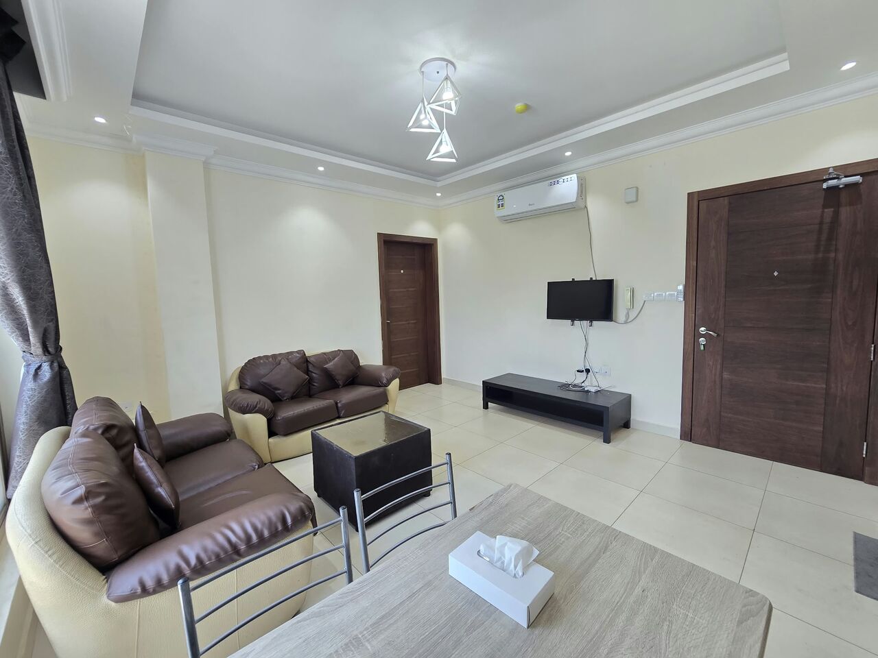 Umm Al Hassam, Apartments, Flats, Houses & Villas, BHD 250/month,  1 BR,  25 Sq. Meter,  Fully Furnished 1 BHK For Rent In New Building